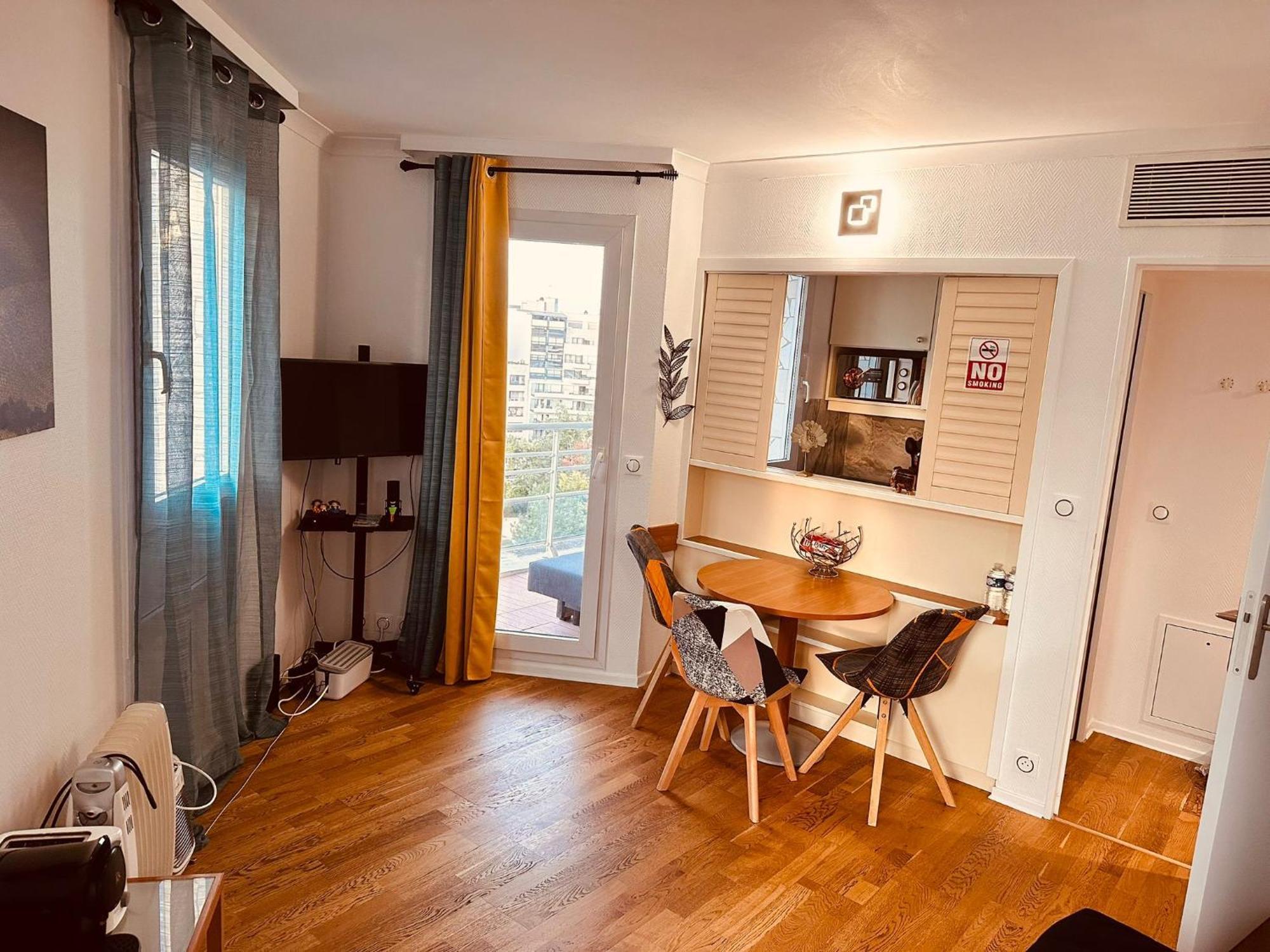 Ryan Homes - In Apart Hotel, La Defense Courbevoie Buitenkant foto